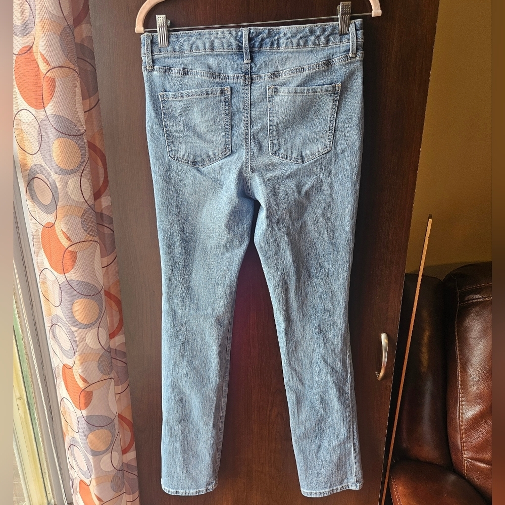 Gloria Vanderbilt Light Blue Straight Leg Jeans - Picture 5 of 6